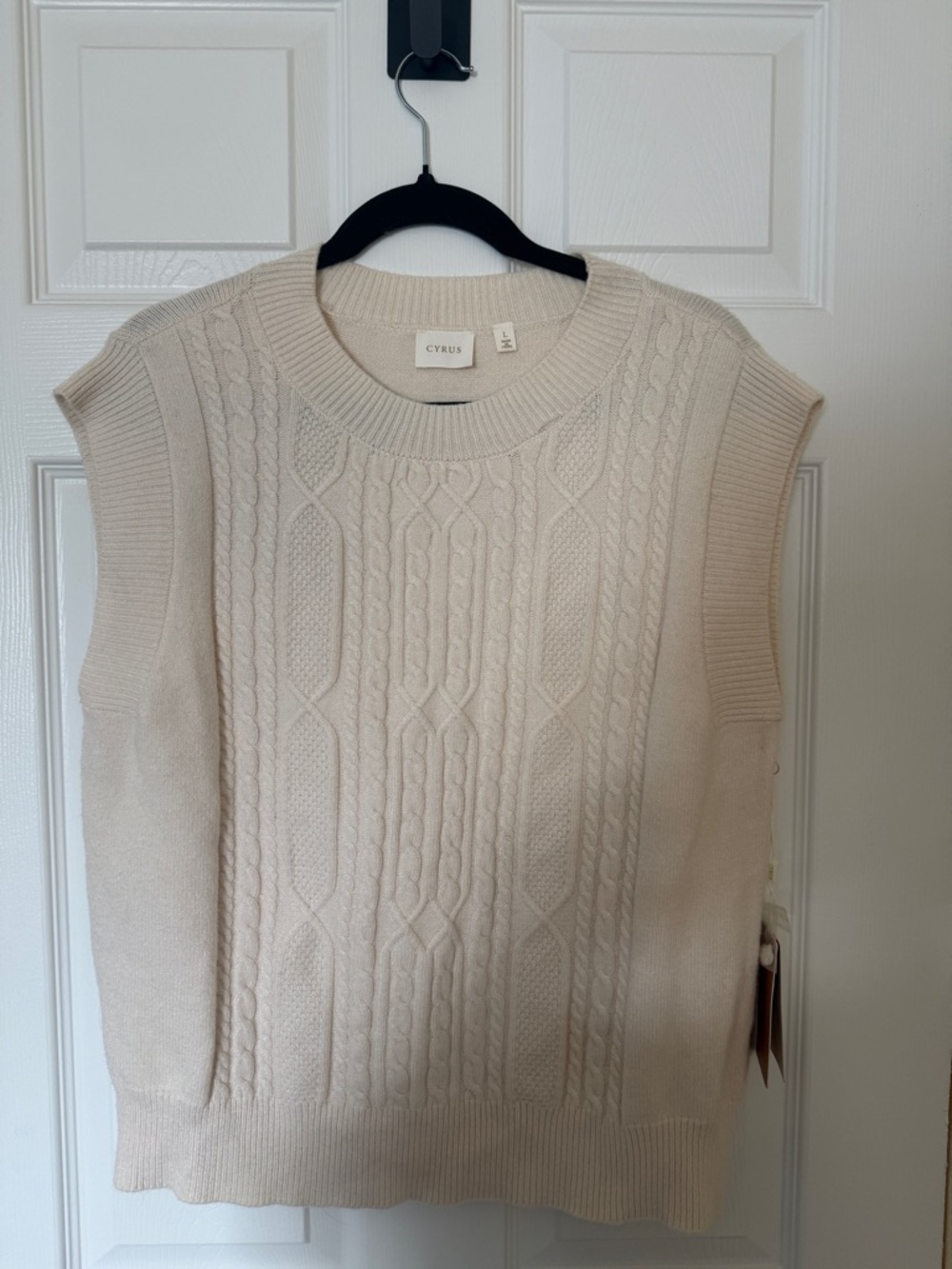 Cyrus Cream Cable-Detail Sleeveless Sweater